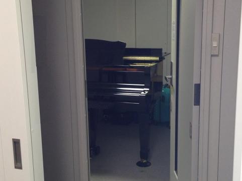 ����ԡ�ε���̡�����Աء����۰�ͷ���